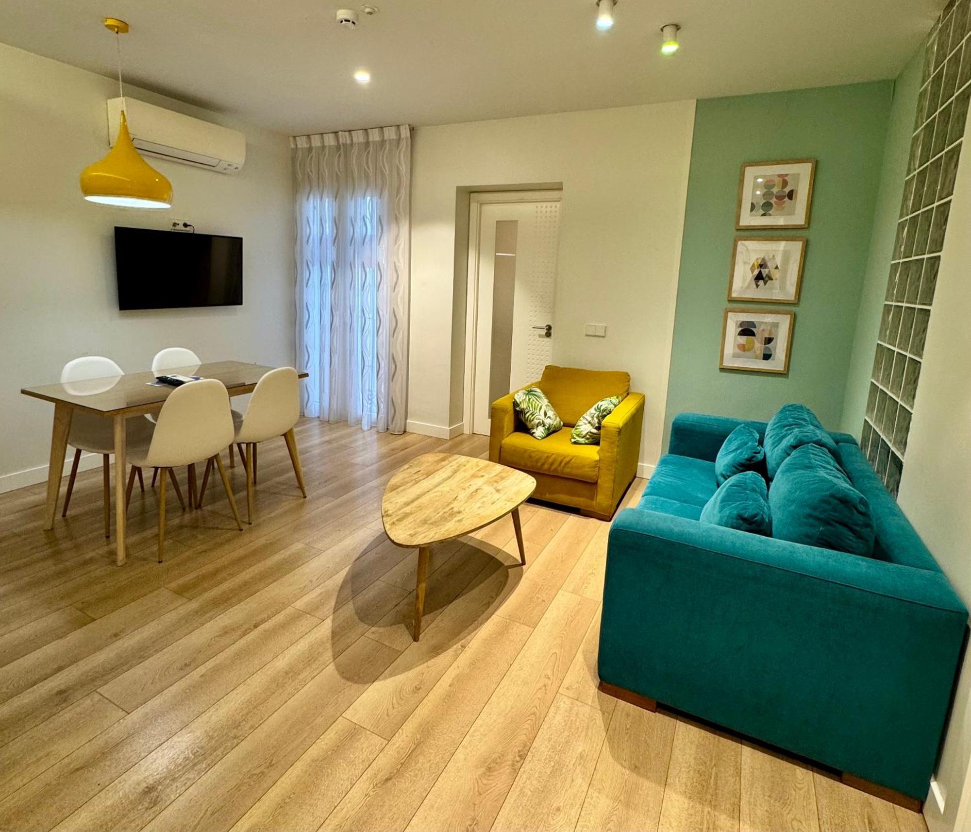 Apartamentos Apolo 마드리드 외부 사진